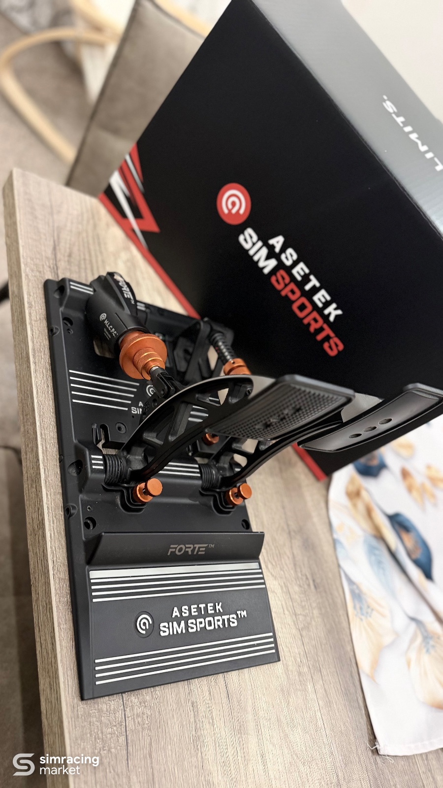 Simagic Alpha + Asetek Forte + Simagic FX 2